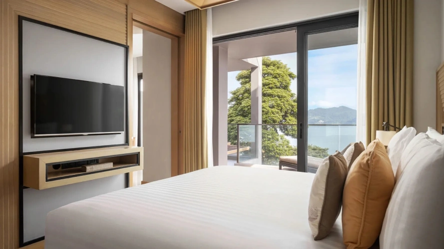 1 Bedroom Club Double Suite with balcony and with ocean view
