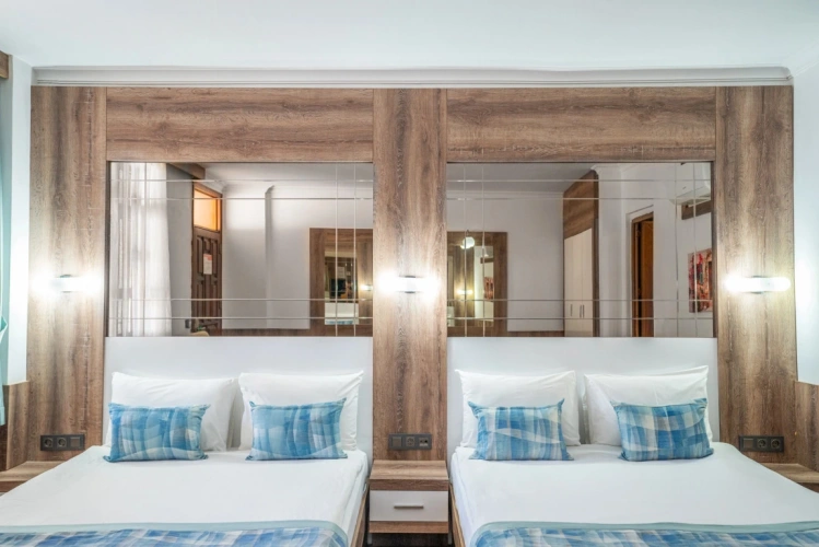 Superior Quadruple room