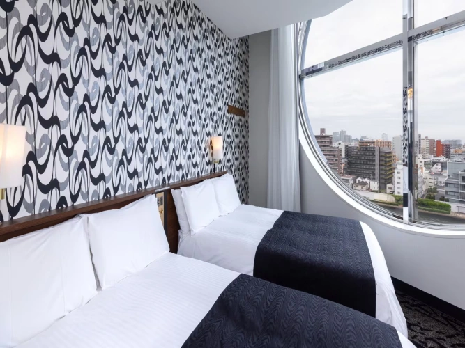 Triple room