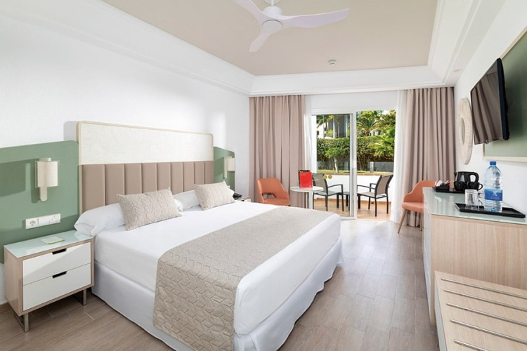 Double room with garden view