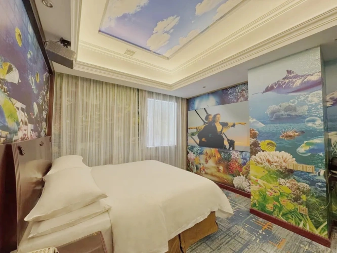 Audio-Visual Double room