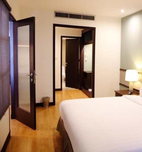 1 Bedroom Twin Suite with pool view