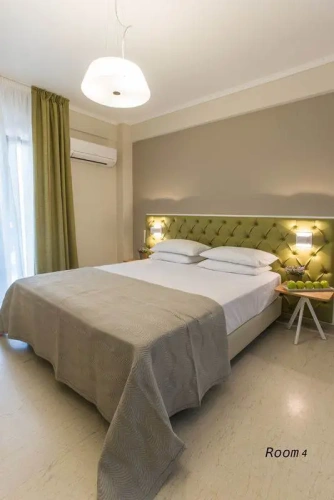 Apartment No. 4 Double room with balcony and Hill View