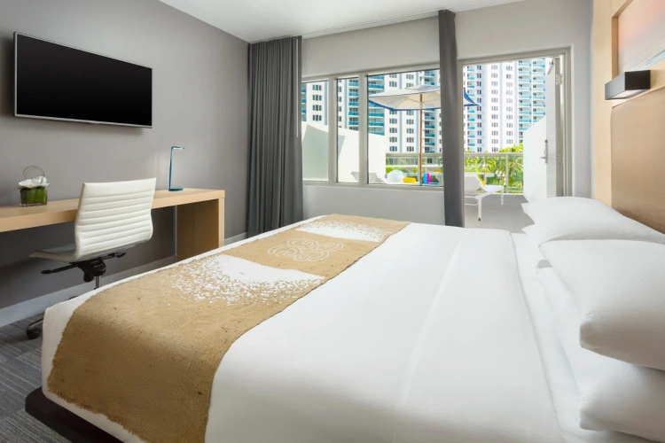 Terrace Double room with pool view