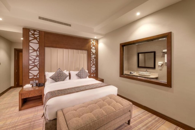 Deluxe Double Suite