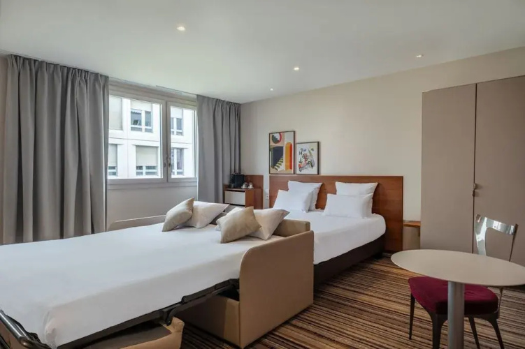 Spark by Hilton Lyon Ouest Hotel