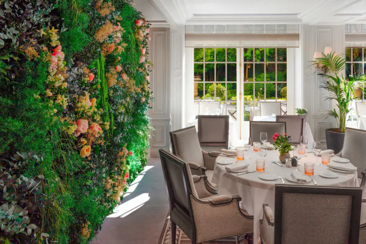 Shangri-La Hotel Paris photo 16