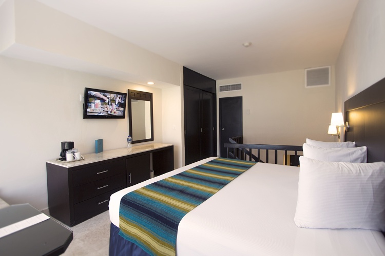 Honeymoon Suite