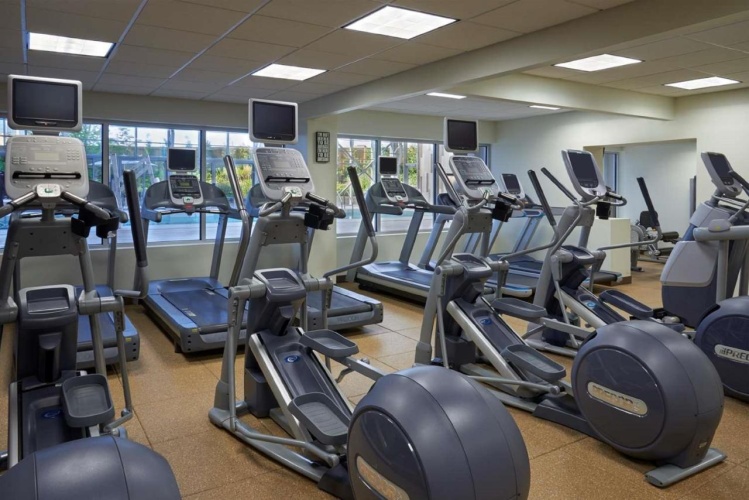 Hilton Toronto Airport Hotel & Suites photo 24