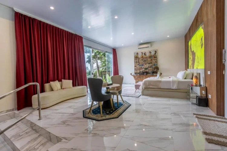 Superior Suite