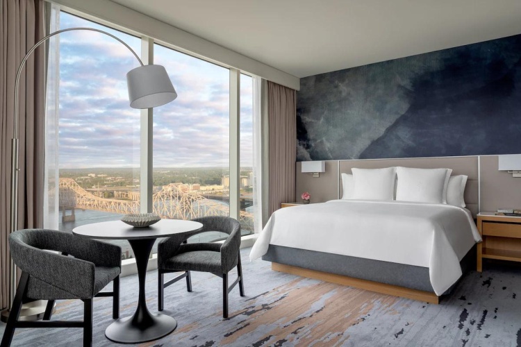 Four Seasons Hotel St. Louis photo 8