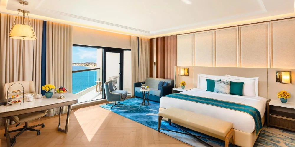 Luxury Palm Double Family room with sea view