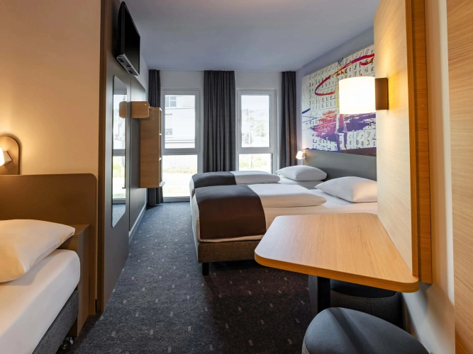 Triple room