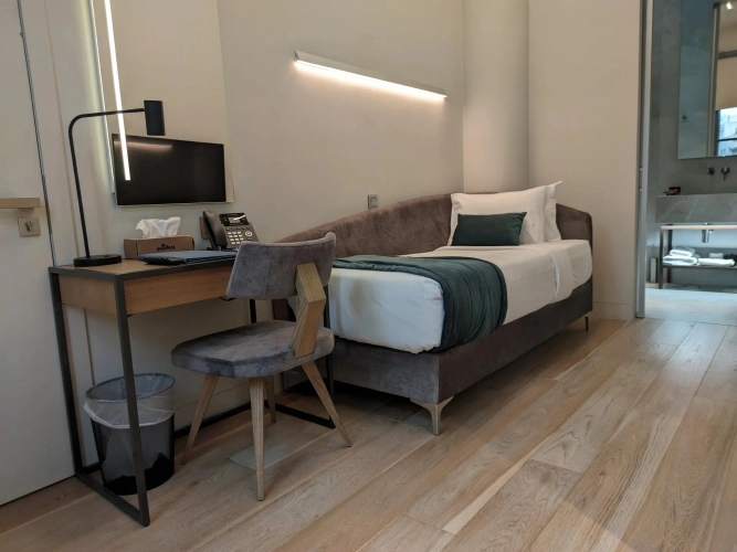 Solo Single room