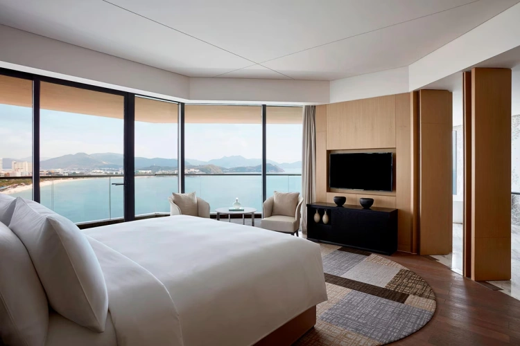 Autograph Double Suite