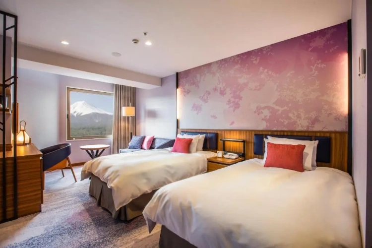 Superior Twin room with Mountain Fuji view