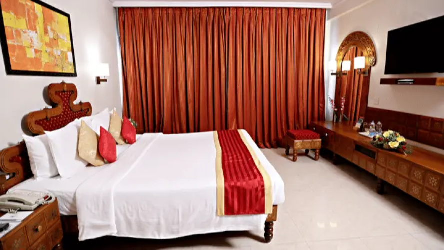 Deluxe Double Suite