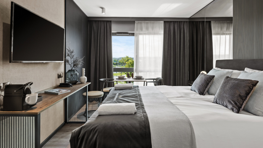 Deluxe Double Apartment
