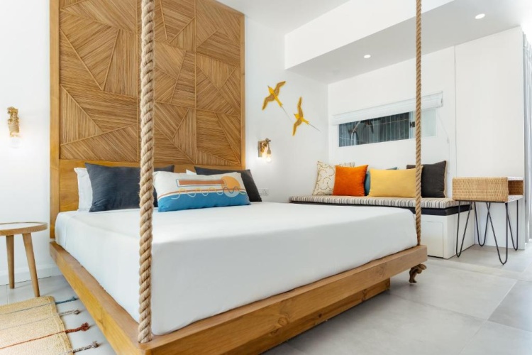 Couple Swim up Double room