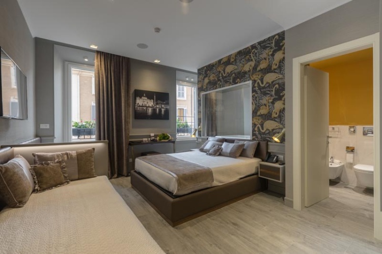 Junior Suite with city view