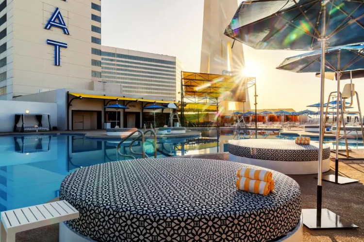 The STRAT Hotel, Casino & Tower photo 36
