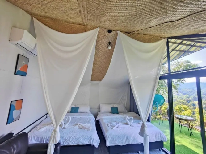 Deluxe Double Family room