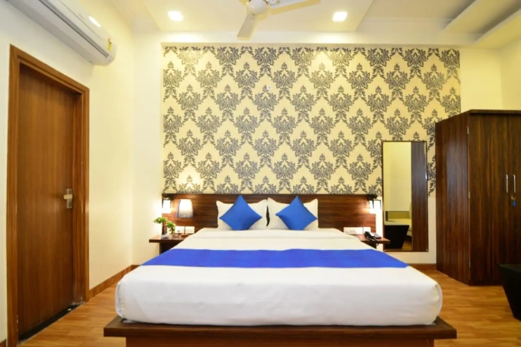 Double Suite