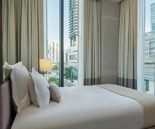 2 Bedrooms SLS Lux Suite