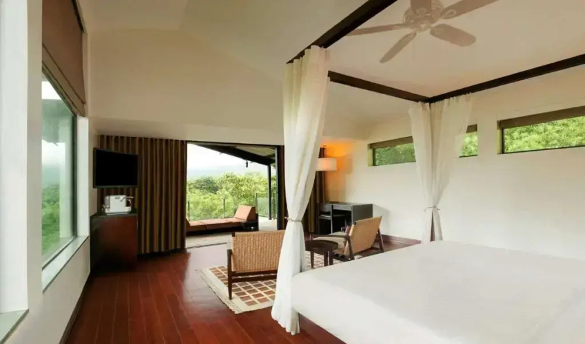 Dharana at Shillim Hotel