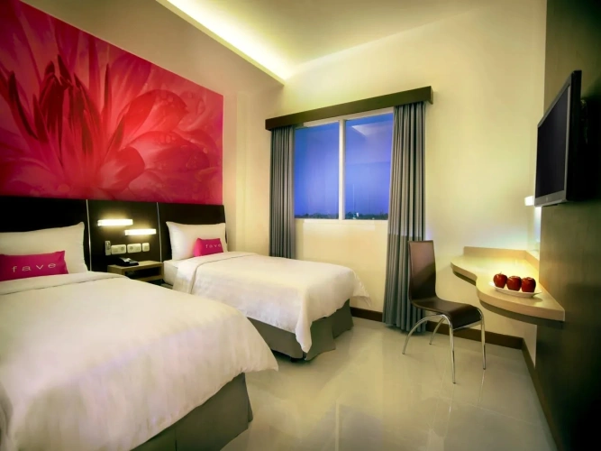 Standard Twin room