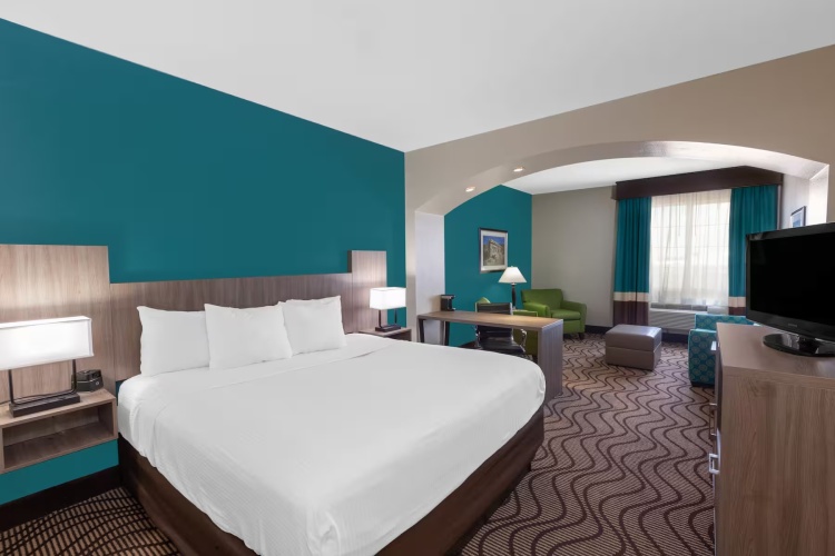 Double Suite