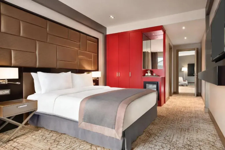 Фотография номера гостиницы Wyndham Grand Tbilisi