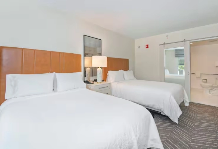 2-rooms Mobility Access Quadruple Suite