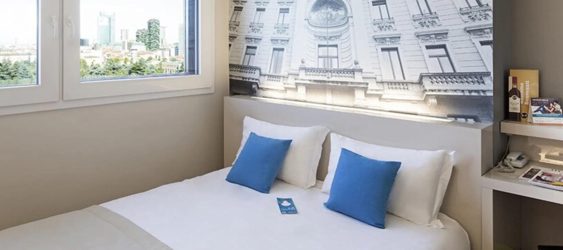 Double room with view