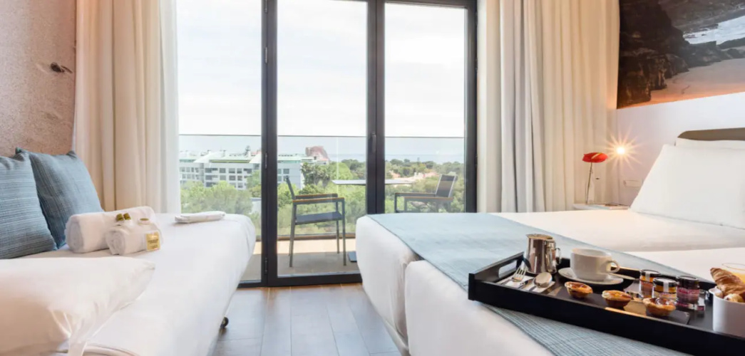 Triple room with balcony and with sea view