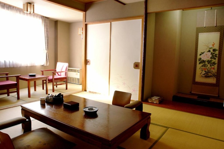 Japanese-style room