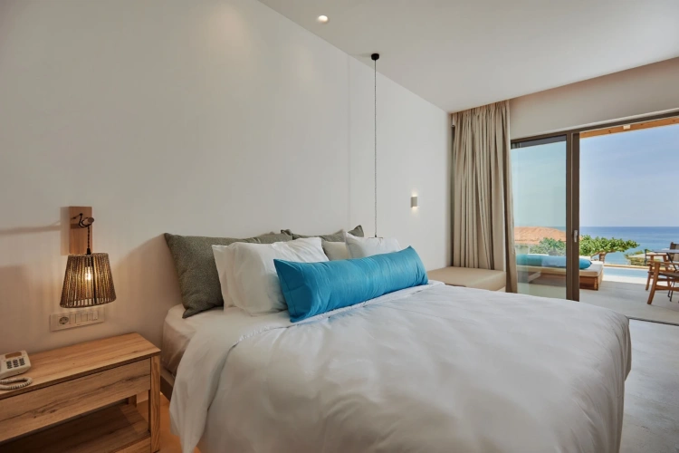 Superior Private Pool Double Suite with sea view