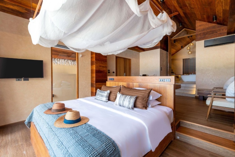 Comfort Pool Villa beachfront