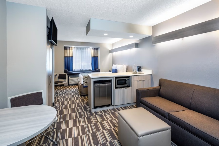 Double Suite