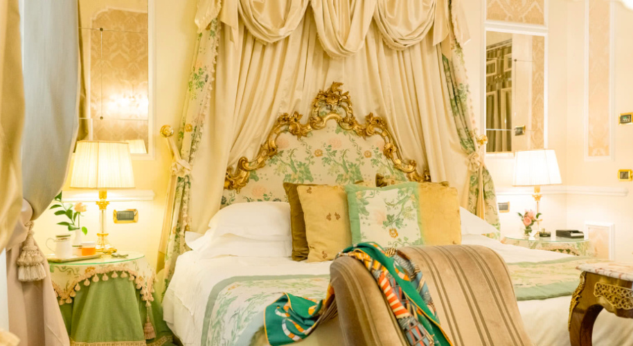 Grand Deluxe Double room