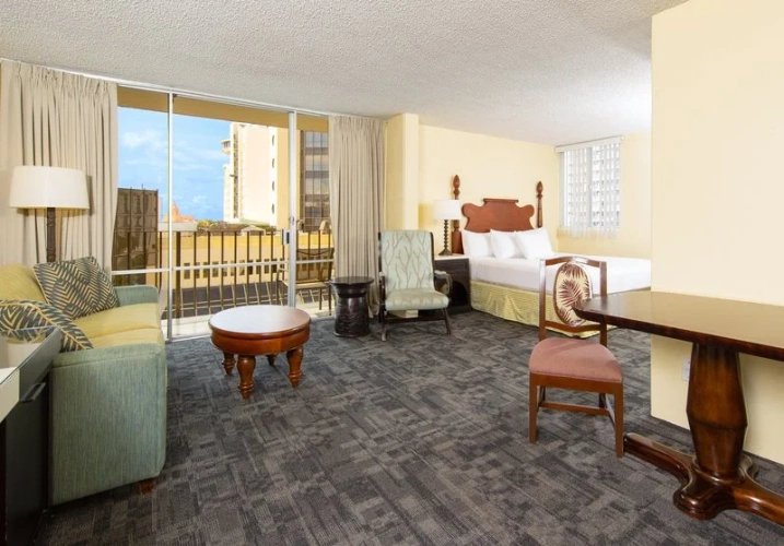 1 Bedroom Triple Suite with city view