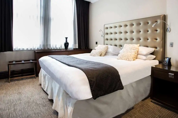Magistrate Double Suite