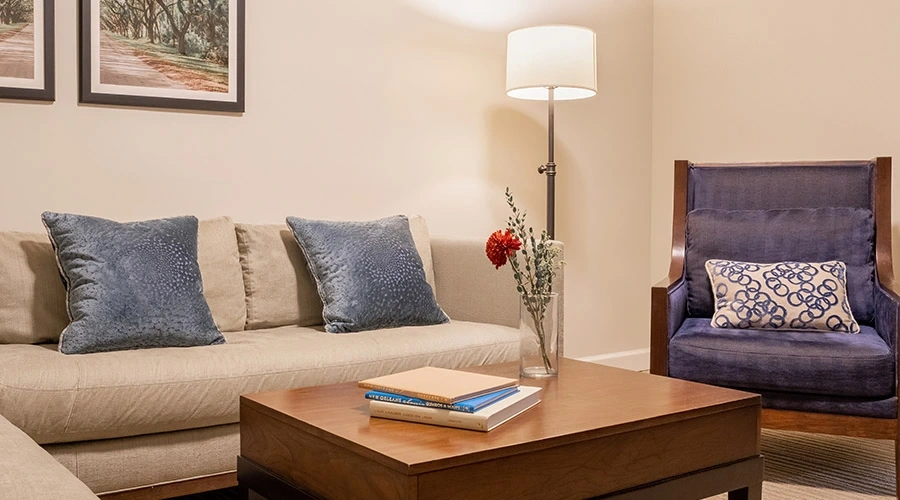 Deluxe Corner Double Suite