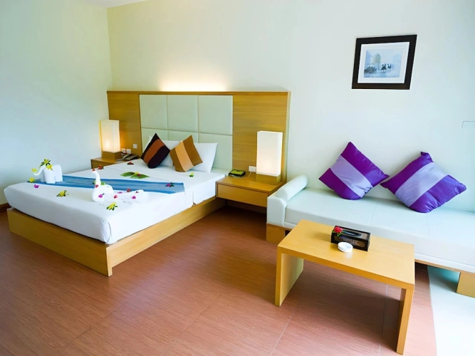 Deluxe Seaside Double Suite with Jacuzzi