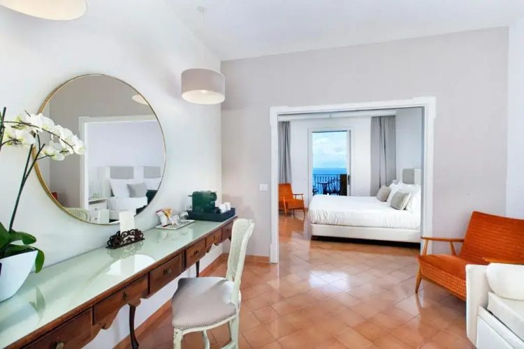 Hotel Belair