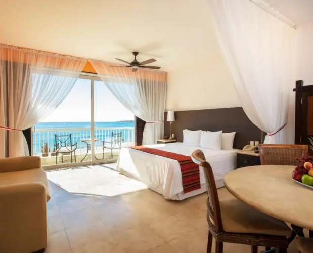Palmilla Double Suite with ocean view