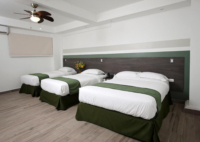 Deluxe Quadruple room