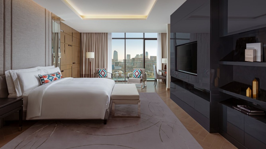 Executive Double Suite with city view