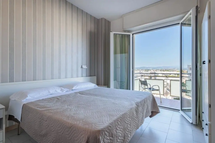 Comfort Double room with partial sea view