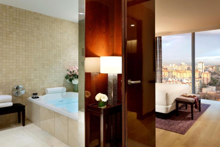 Hyatt Regency Barcelona Tower photo 12